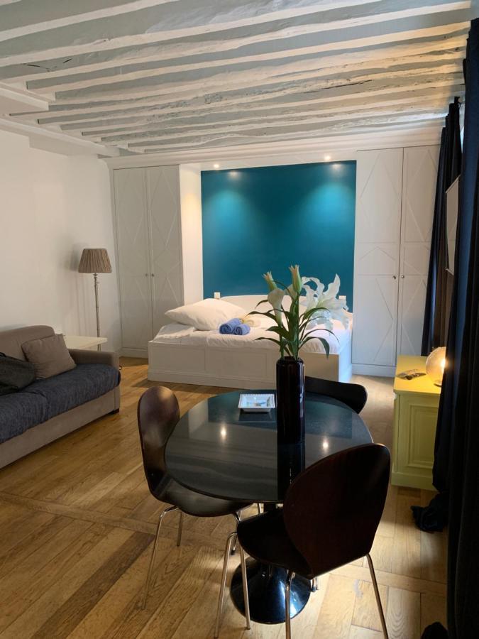Louvre St Germain Rue Verneuil Párizs Kültér fotó